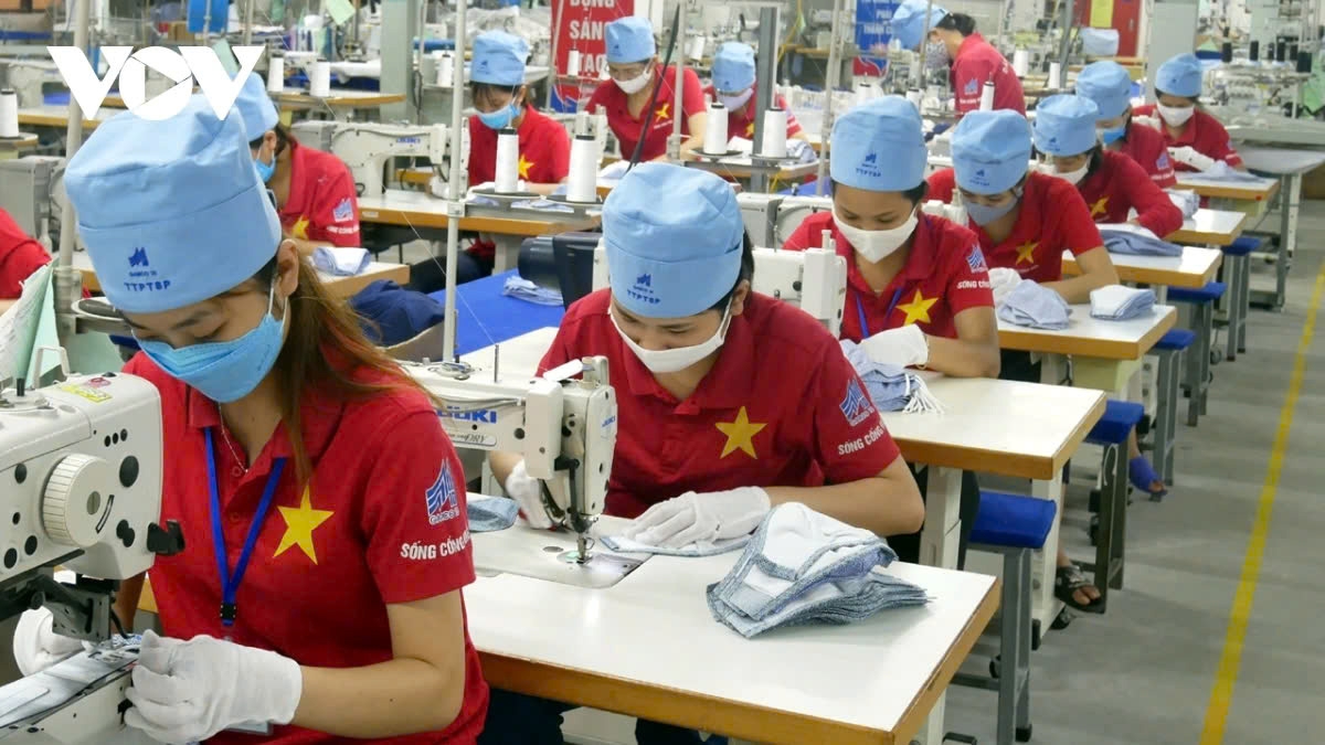 Vietnam outpaces Bangladesh to become world’s second apparel - textile exporter